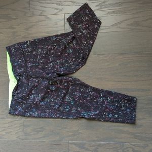 Athlete Lighting Capris